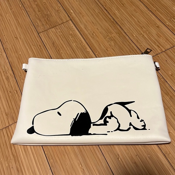 Snoopy Zippered pouch - Picture 1 of 2
